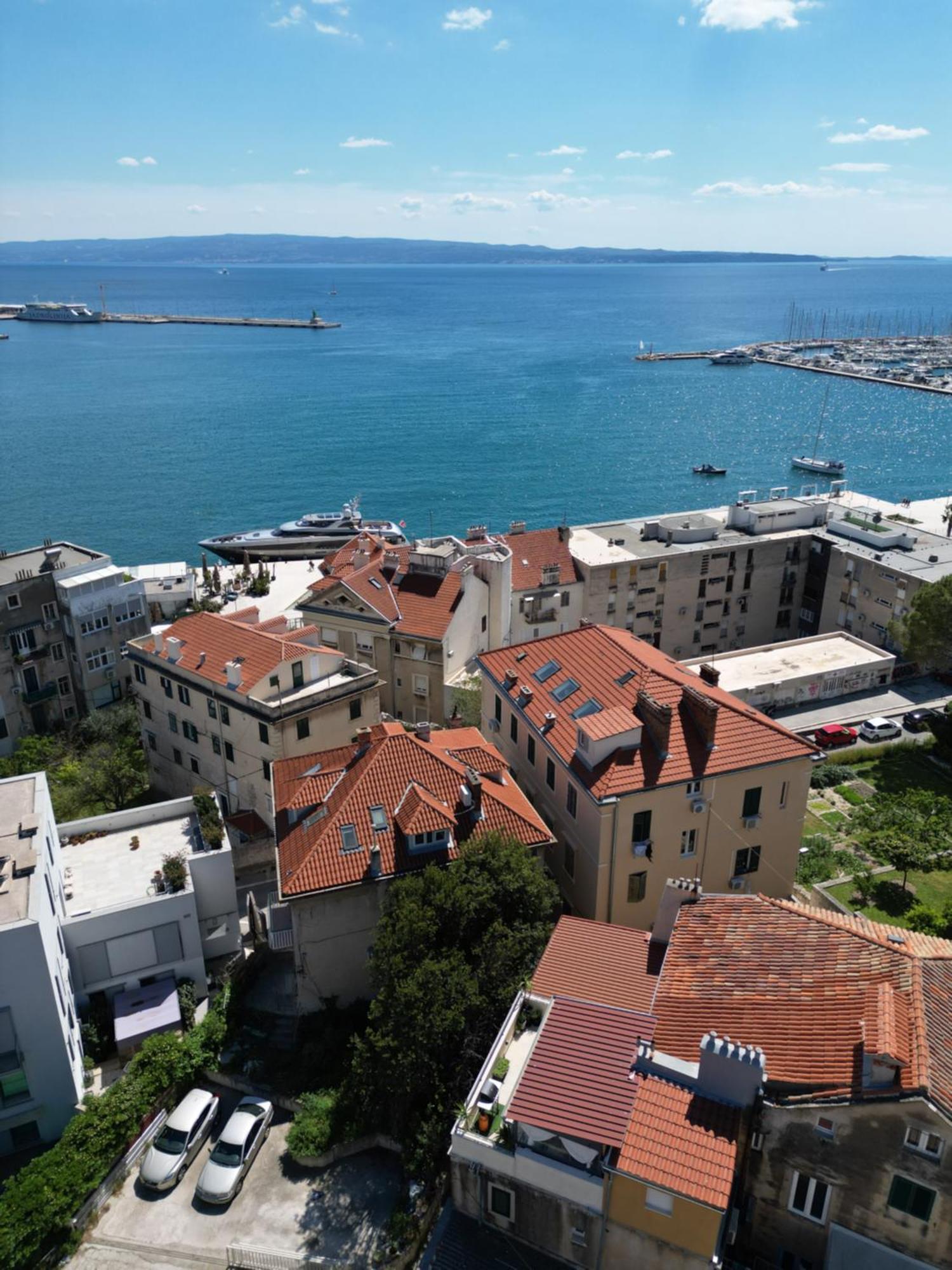 Prime Location Penthouse Apt With A Large Terrace Split Exterior foto